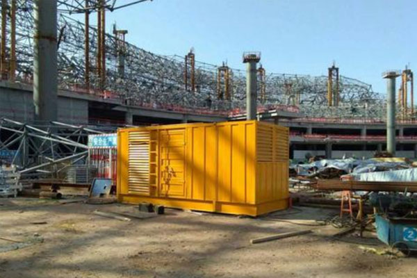 海南发电机出租如何判断空气滤清器是否需要更换？