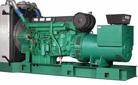 海南发电机除垢后需要用清水冲洗水冷式机油散热器几次？